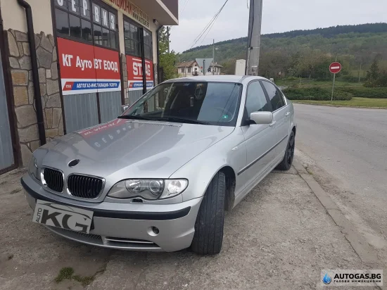 BMW серия 3 BMW 330 E46  231 к.с.  с газов инжекцион STAG и цилиндрична бутилка 55 л.