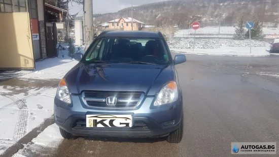 Honda CR-V Honda CR-V 2.0 150 к.с. с газов инжекцион Stag и бутилка на мястото на резервната гума 42л.